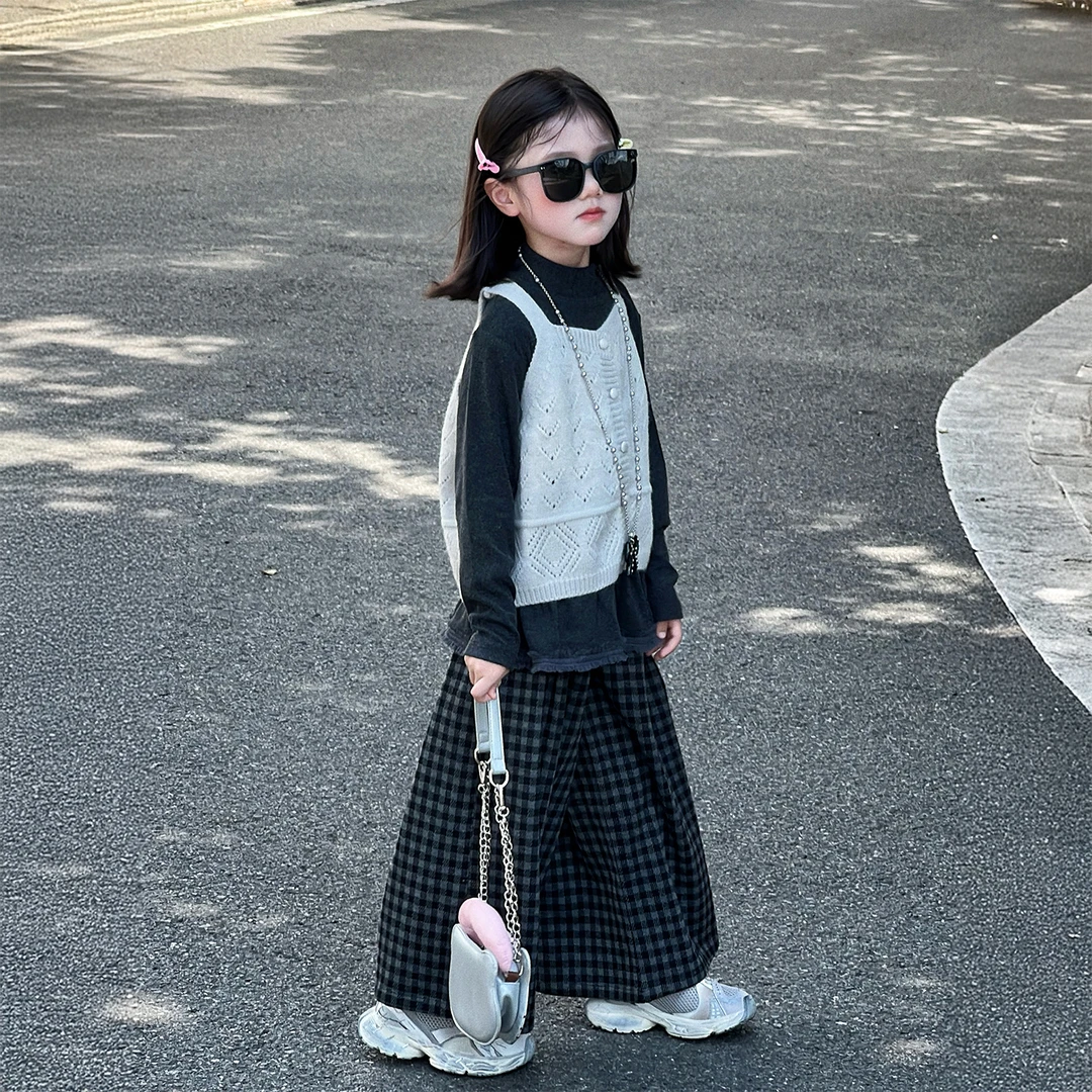 韩版春秋女童套装2025新款女孩超好看针织马甲三件套儿童早秋穿搭