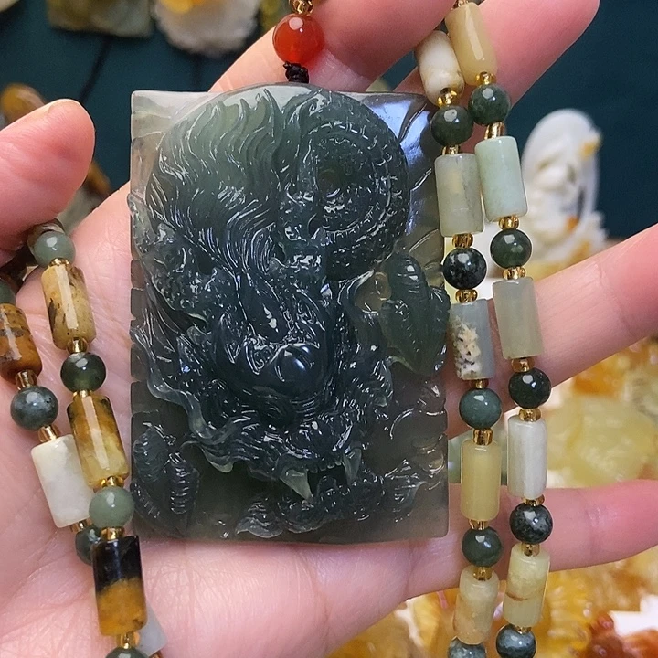 蛇纹石玉未镶嵌吊坠(赠链)