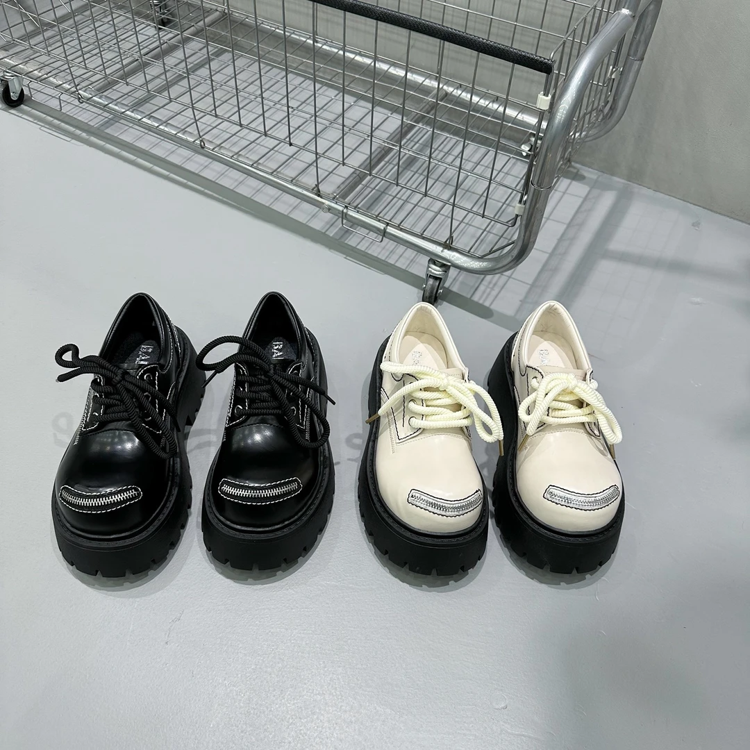 【断码清~捡漏孤品】白色乐福鞋学院风系带增高显瘦小皮鞋笑脸单鞋