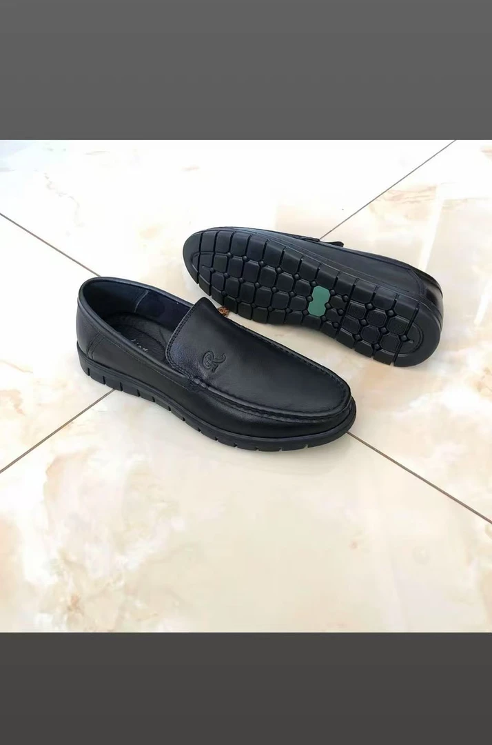 男士商务休闲皮鞋头层牛皮线缝鞋软底软面透气防臭白搭时尚舒适