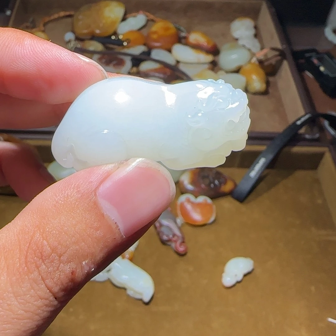 和田玉挂件未镶嵌任*材