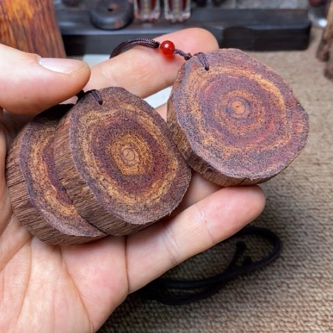 藤类A14降真香白黄牌子厚度1.2发其一