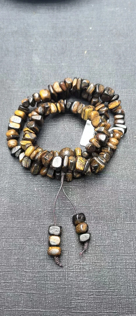 B447正区黑油达拉干沉香