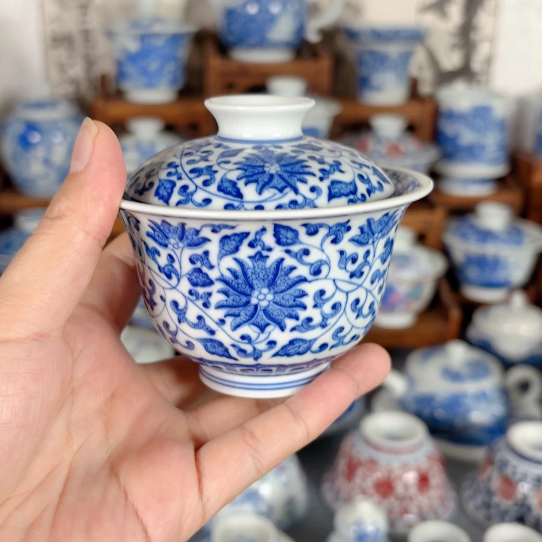青花瓷器手绘作品陶瓷盖碗