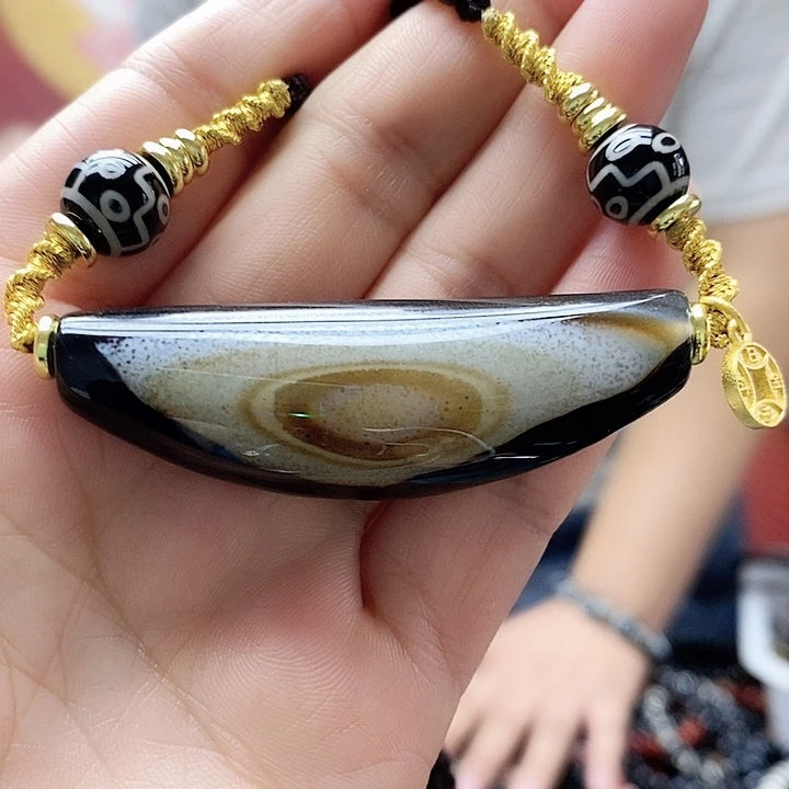 听***雪玛瑙/玉髓颈饰合金