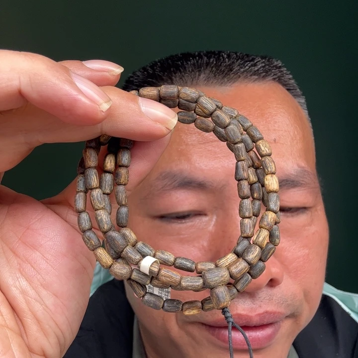 手串沉香卡4的虫漏12克