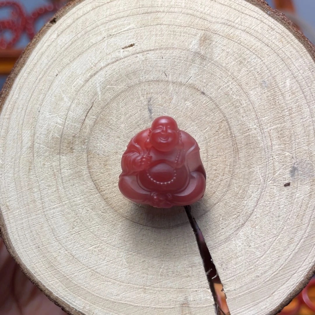 南红玛瑙未镶嵌20.7*19.5*10.7mm牛血红弥勒佛