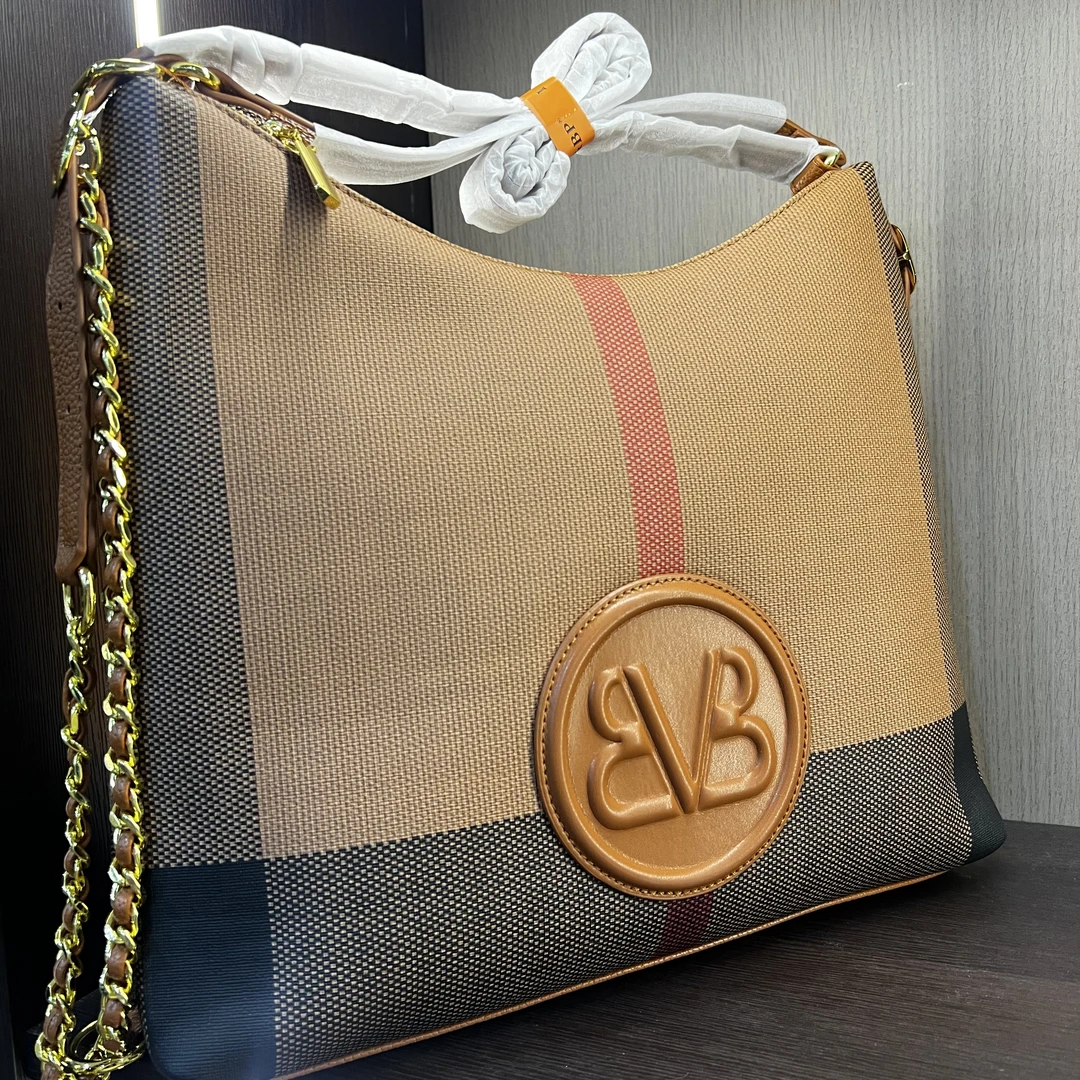 2025时尚百搭气质款女士包包B032