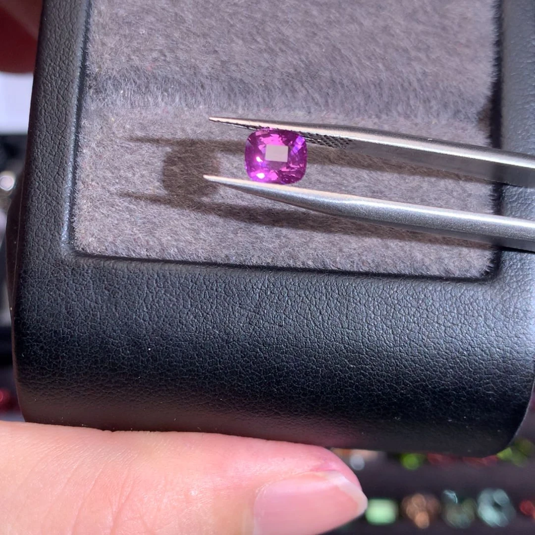 蓝宝石裸石1.085ct