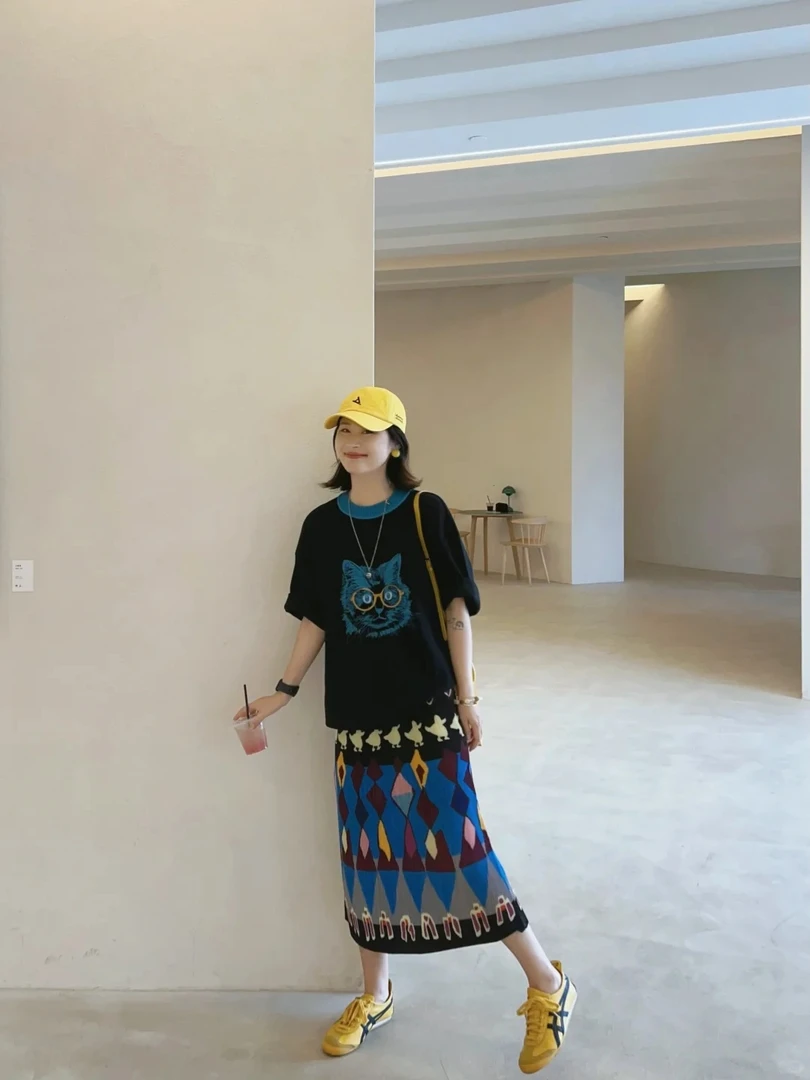2025夏季新款韩系复古渐变猫咪短袖T恤设计感半身裙气质两件套女