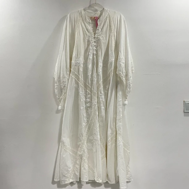 99新 TORY BURCH/汤丽柏琦 蕾丝刺绣连衣裙/M码/B01260