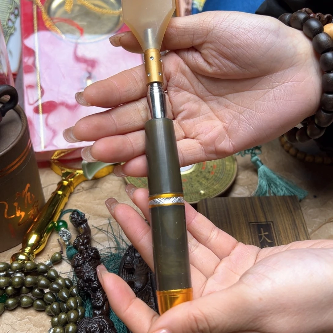 大叶紫檀（黑酸枝木类）
