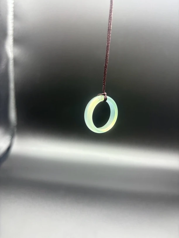 天然玉髓戒指跑环男女款 晴水色