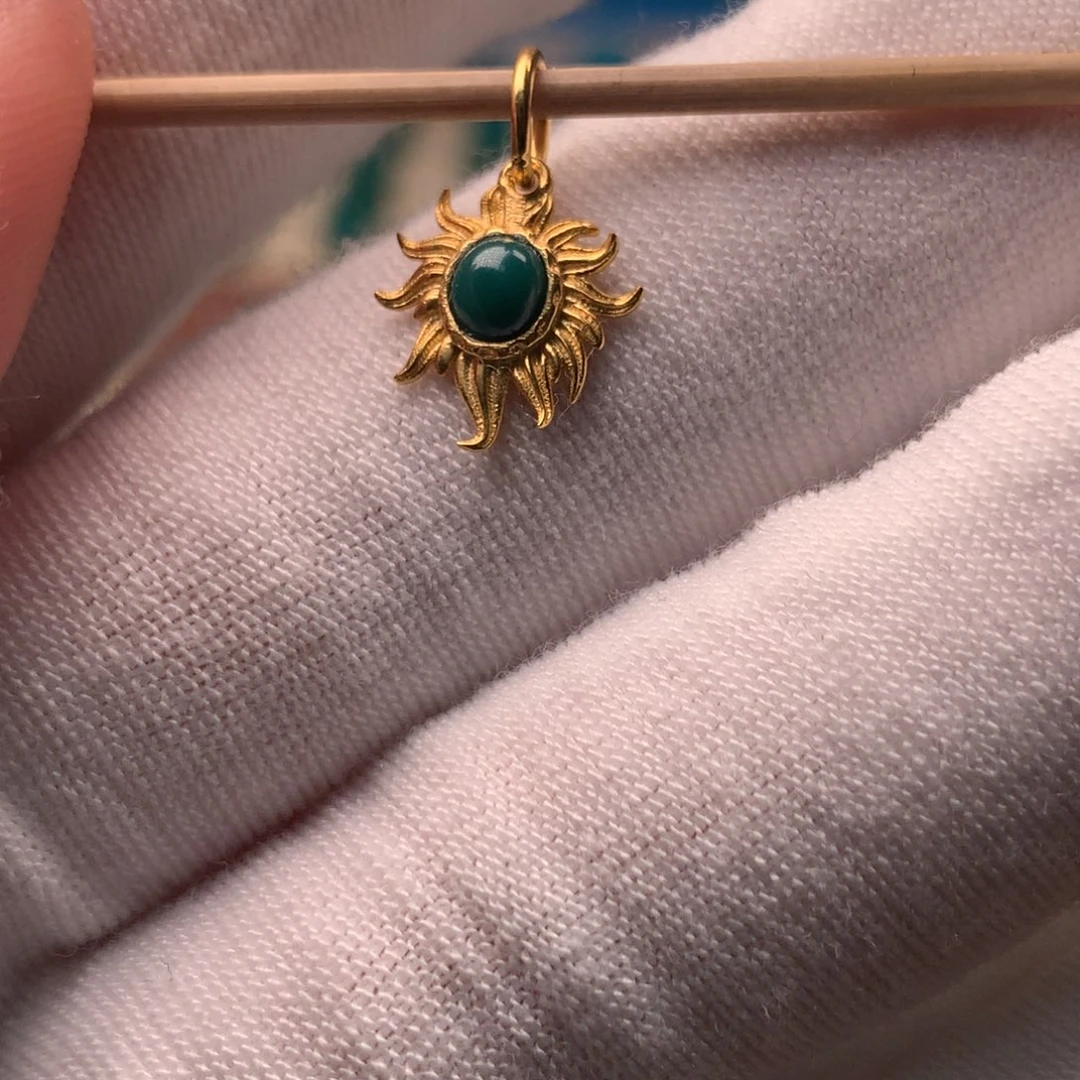 绿松石18K金镶嵌配饰