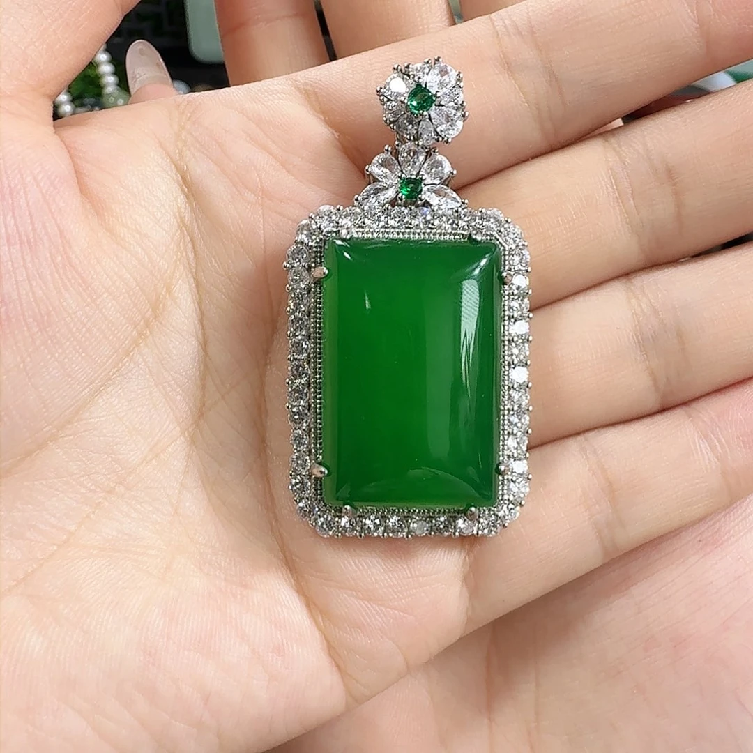 合金颈饰玛瑙/玉髓