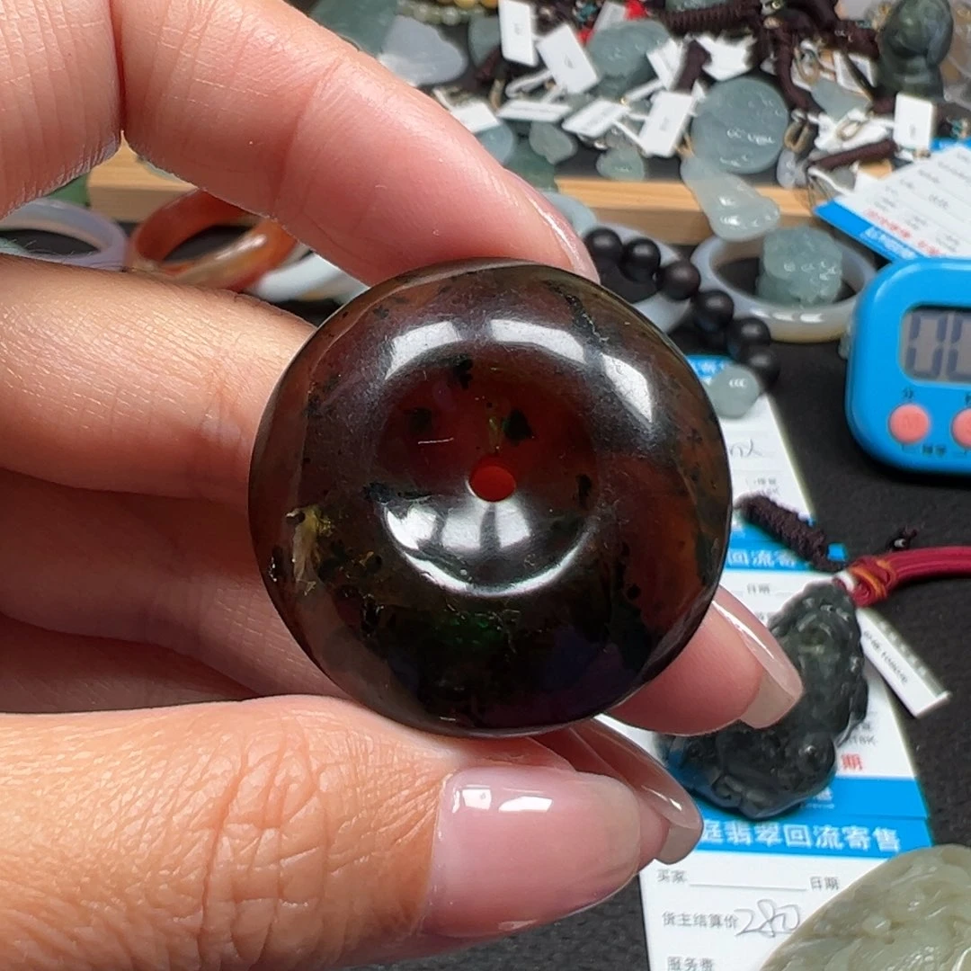 琥珀未镶嵌颈饰天然