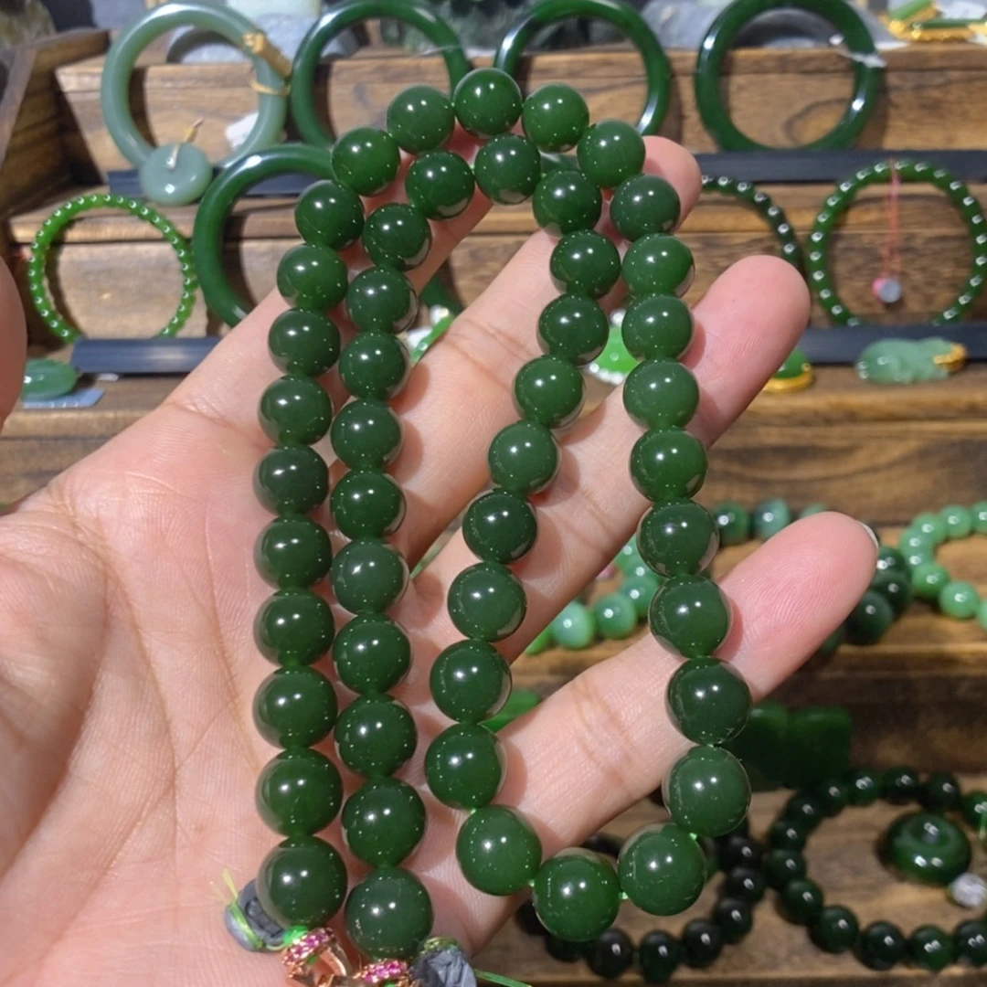 【闪购商品】吊坠(不含链)未镶嵌和田玉俄七菠菜绿妈妈链 10