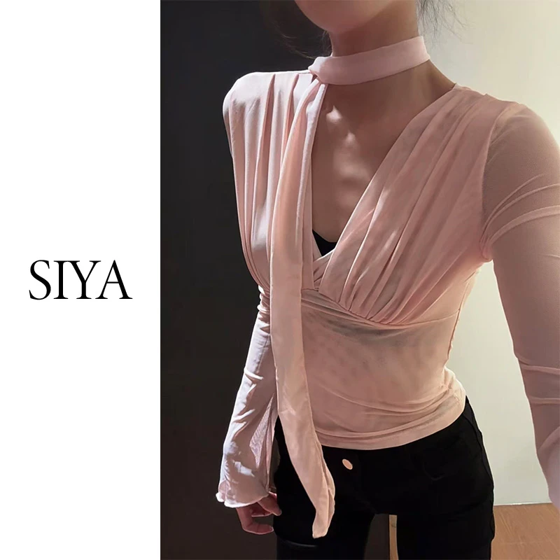 【SIYA】气质长袖V领轻奢常规款设计感气质纯欲风修身休闲风T恤女