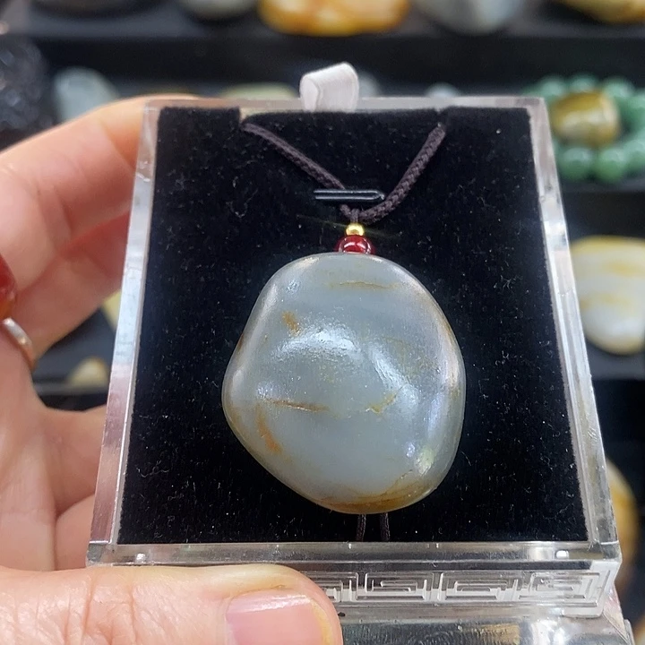 和田玉（糖玉）未镶嵌挂件