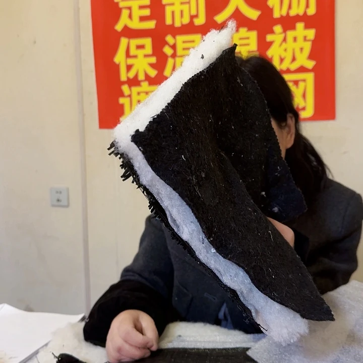 老***园大棚定制棉被，规格是2×10两条