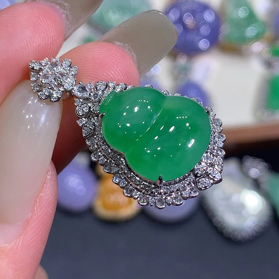 翡翠18K金镶嵌吊坠(不含链)