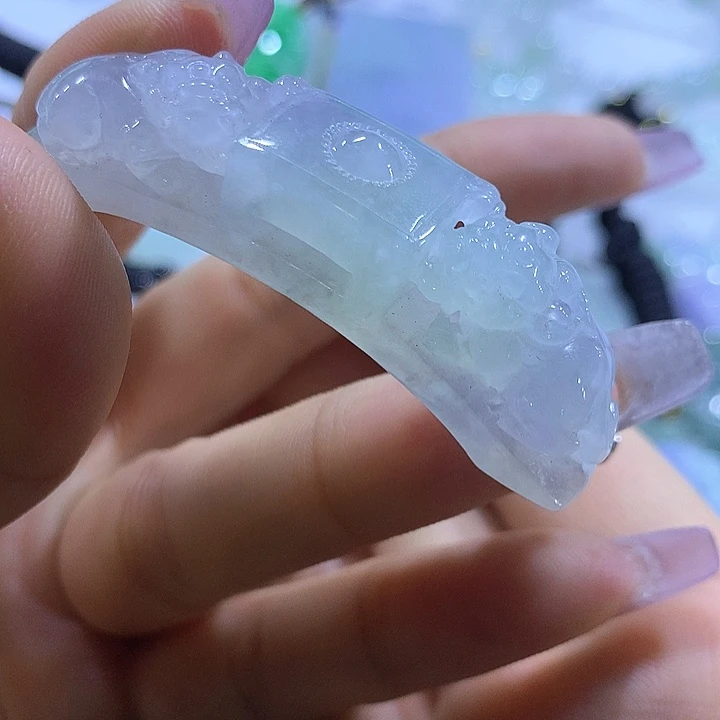 翡翠未镶嵌颈饰天然翡翠A货吊坠