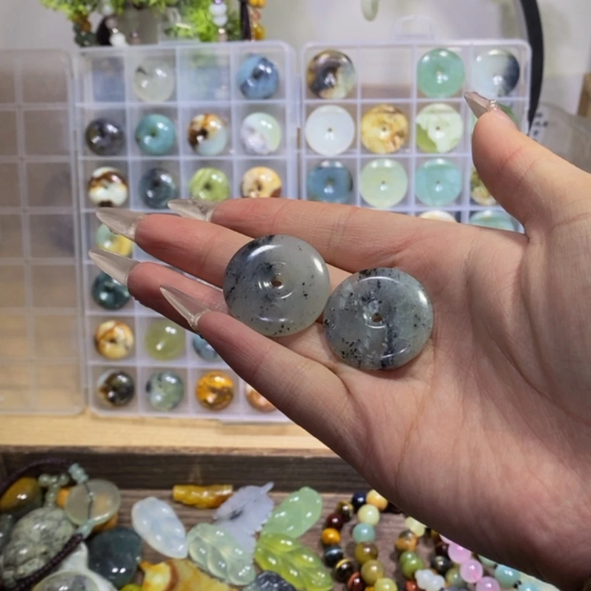 【闪购商品】蛇纹石玉颈饰未镶嵌28