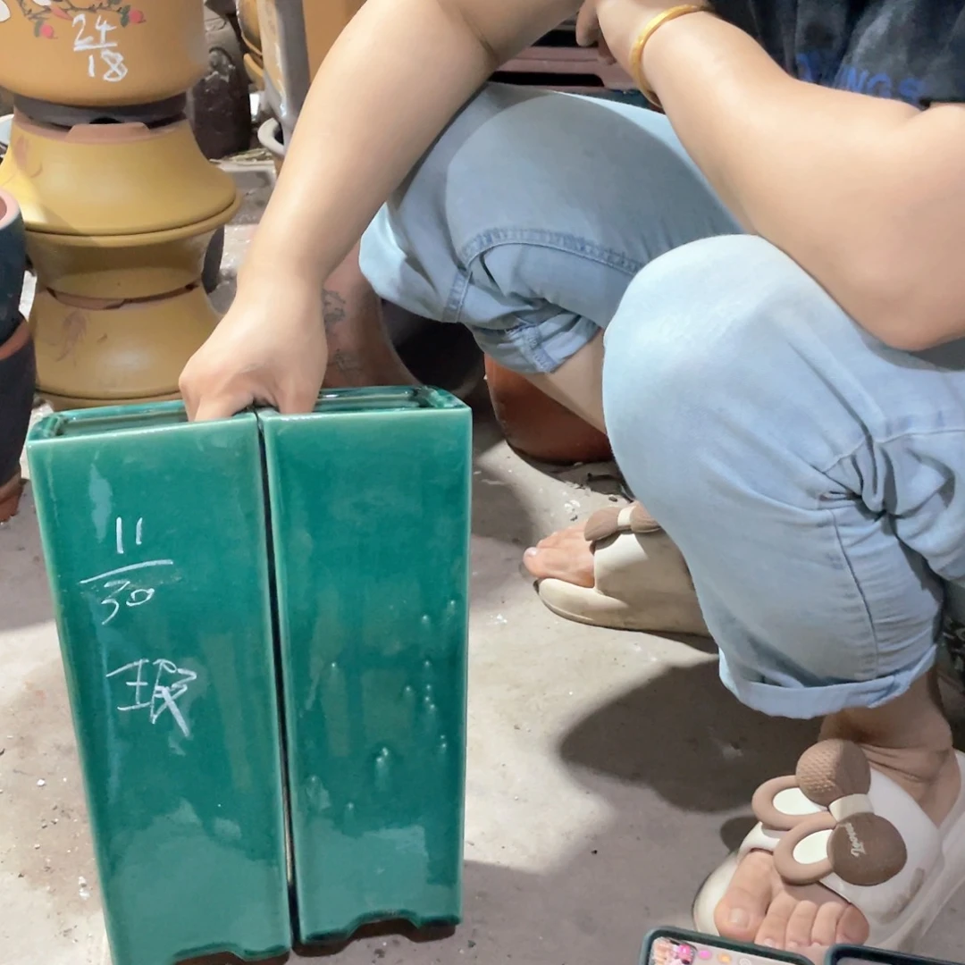 紫砂花瓶紫砂杯及其他