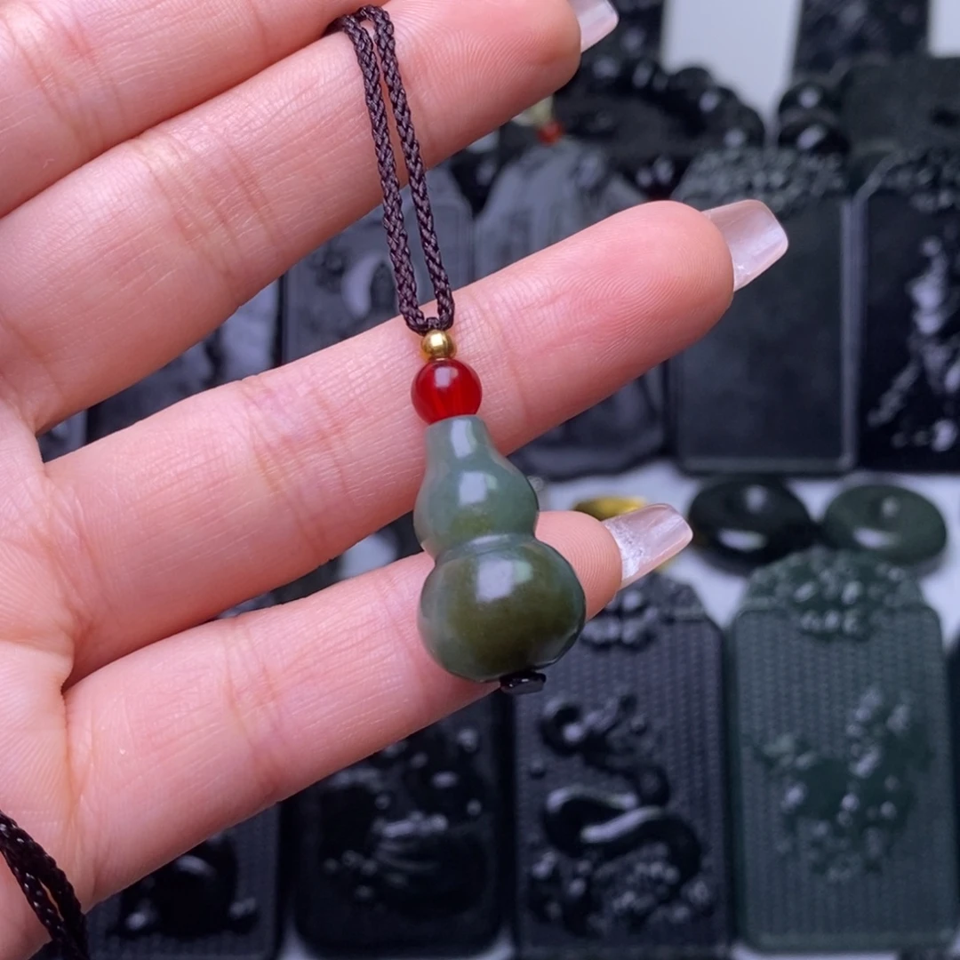 和田玉（青玉）未镶嵌颈饰