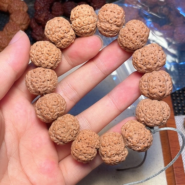 虎***哥金刚菩提吊坠金刚