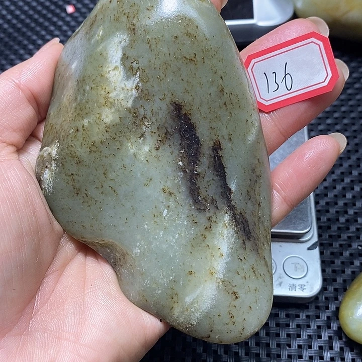 和田玉未镶嵌珠宝奇石136