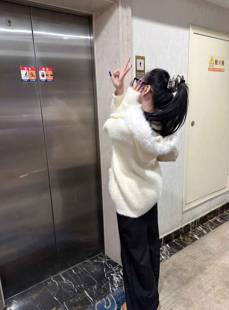 【小兔子】甜美毛领外套针织开衫秋冬宽松保暖慵懒加厚款上衣