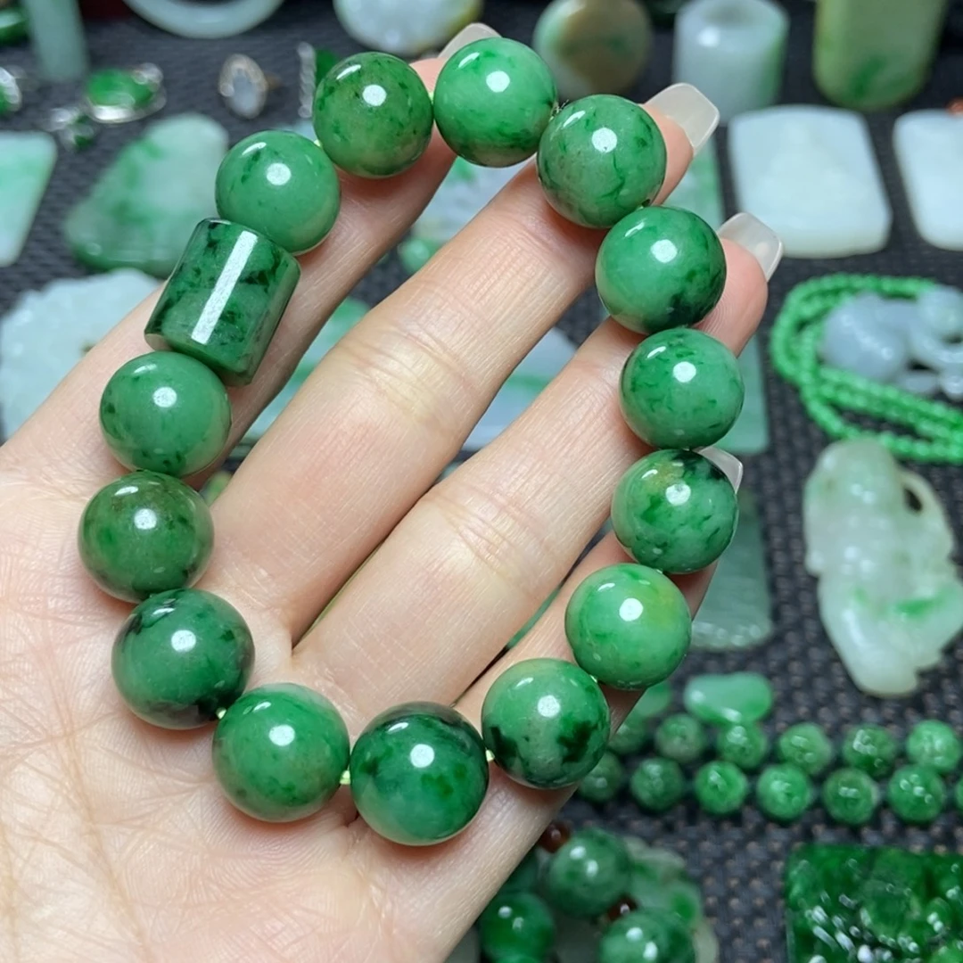 深***司翡翠未镶嵌挂件清