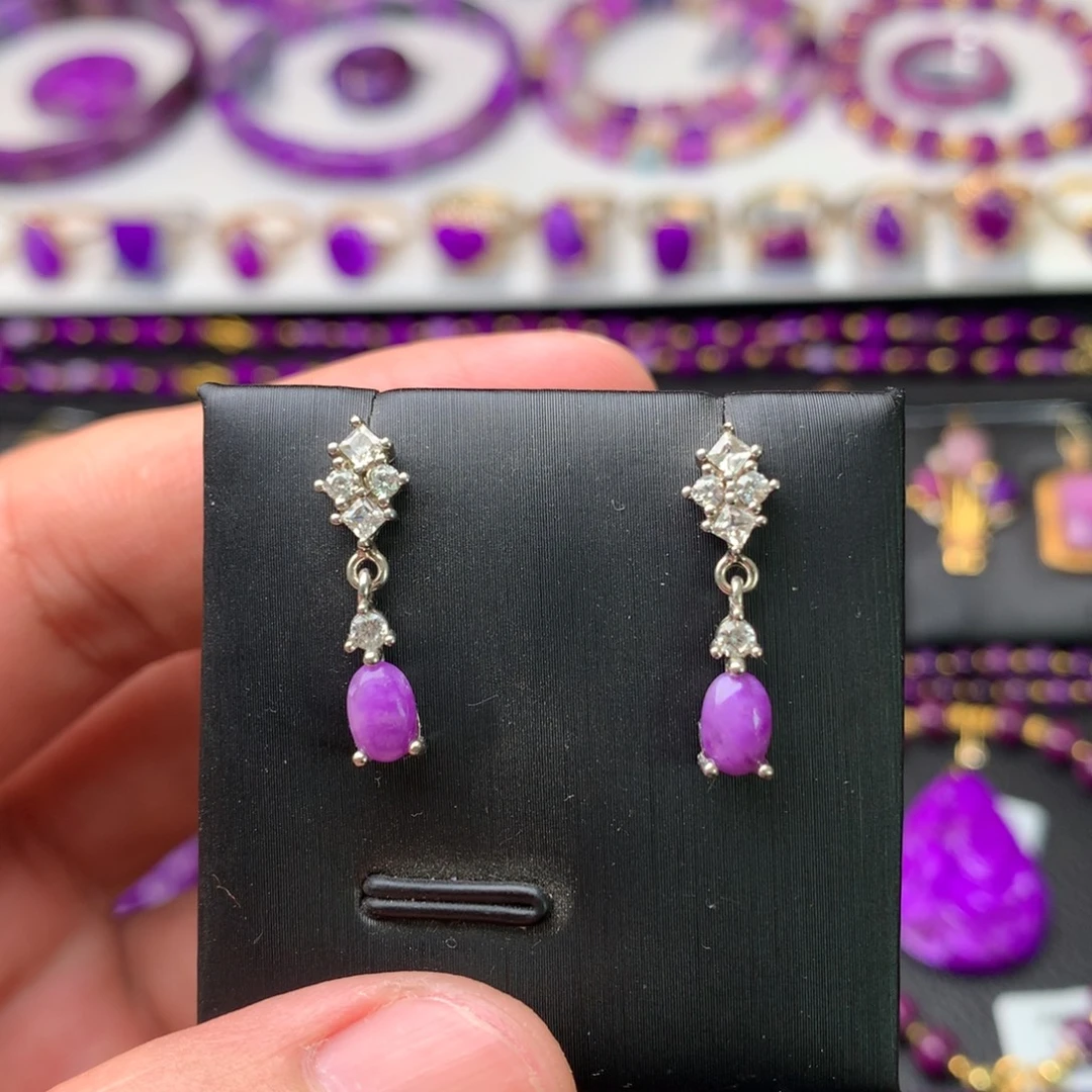 苏纪石（舒俱来）银S925镶嵌耳钉