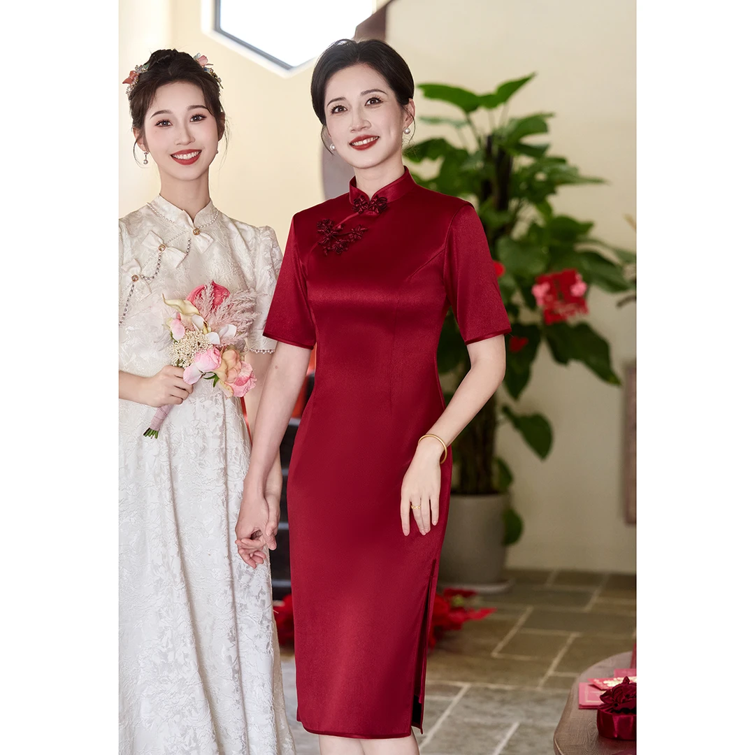 红色旗袍敬酒喜婆婆婚宴装2025新款夏季礼服妈妈高贵年轻平时可穿