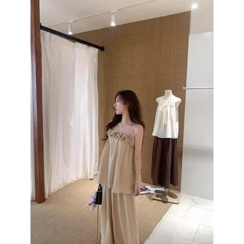 法式甜美纯欲夏日穿搭套装花朵吊带背心上衣女装夏季休闲裤两件套