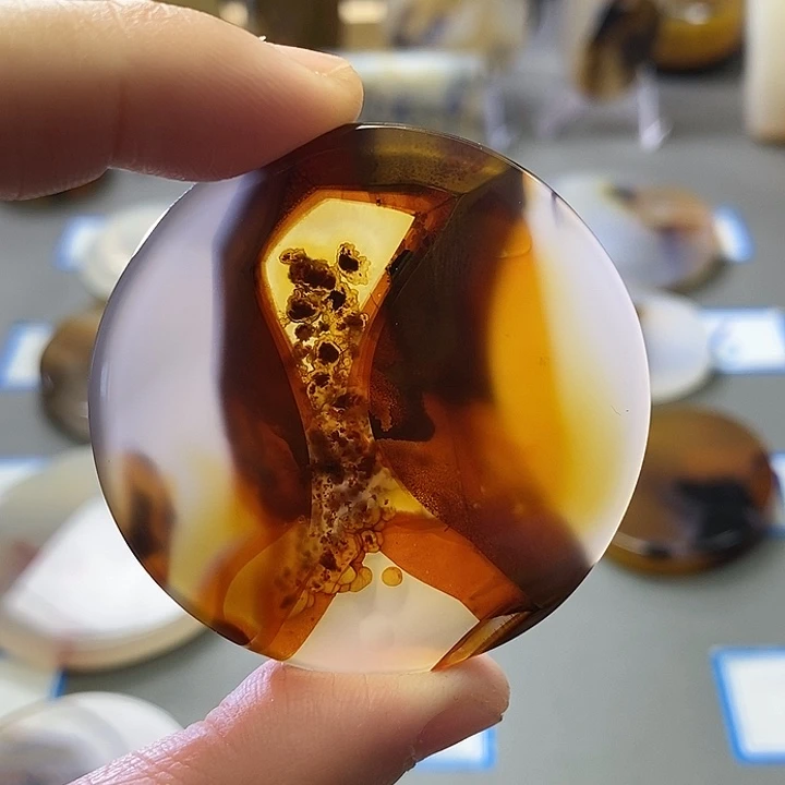 玛瑙/玉髓未镶嵌珠宝半成品181