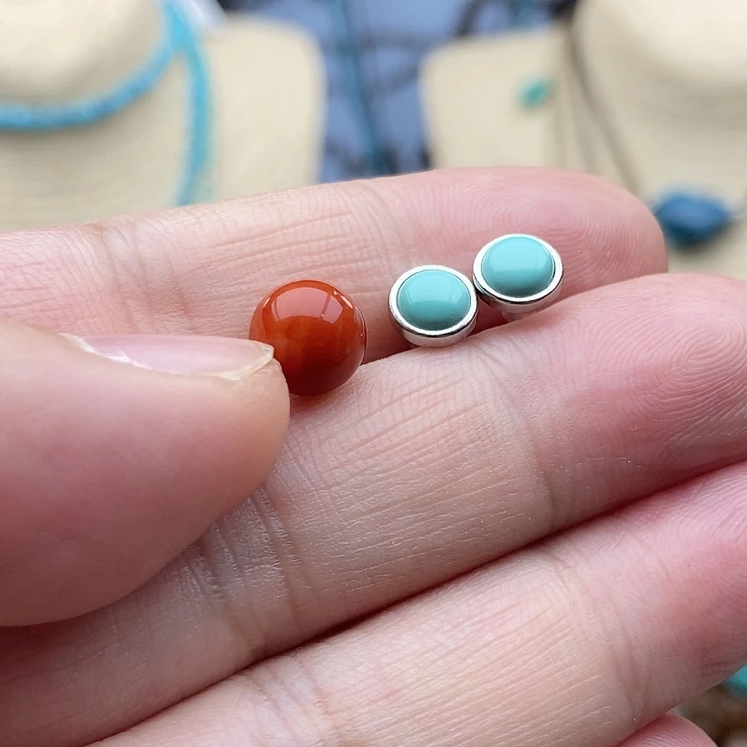 南红玛瑙未镶嵌珠宝奇石