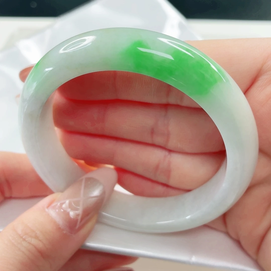 翡翠未镶嵌手镯56x467