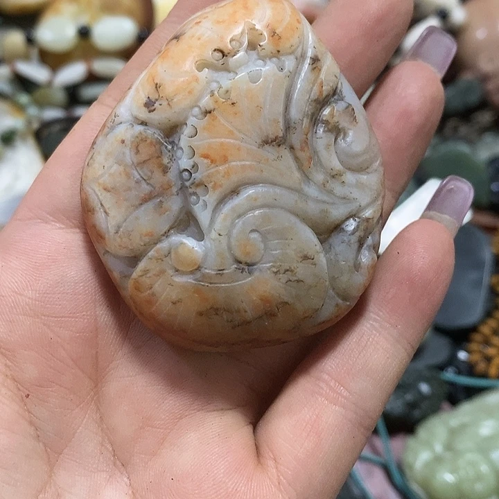 金***闪和田玉（糖玉）未镶嵌把件