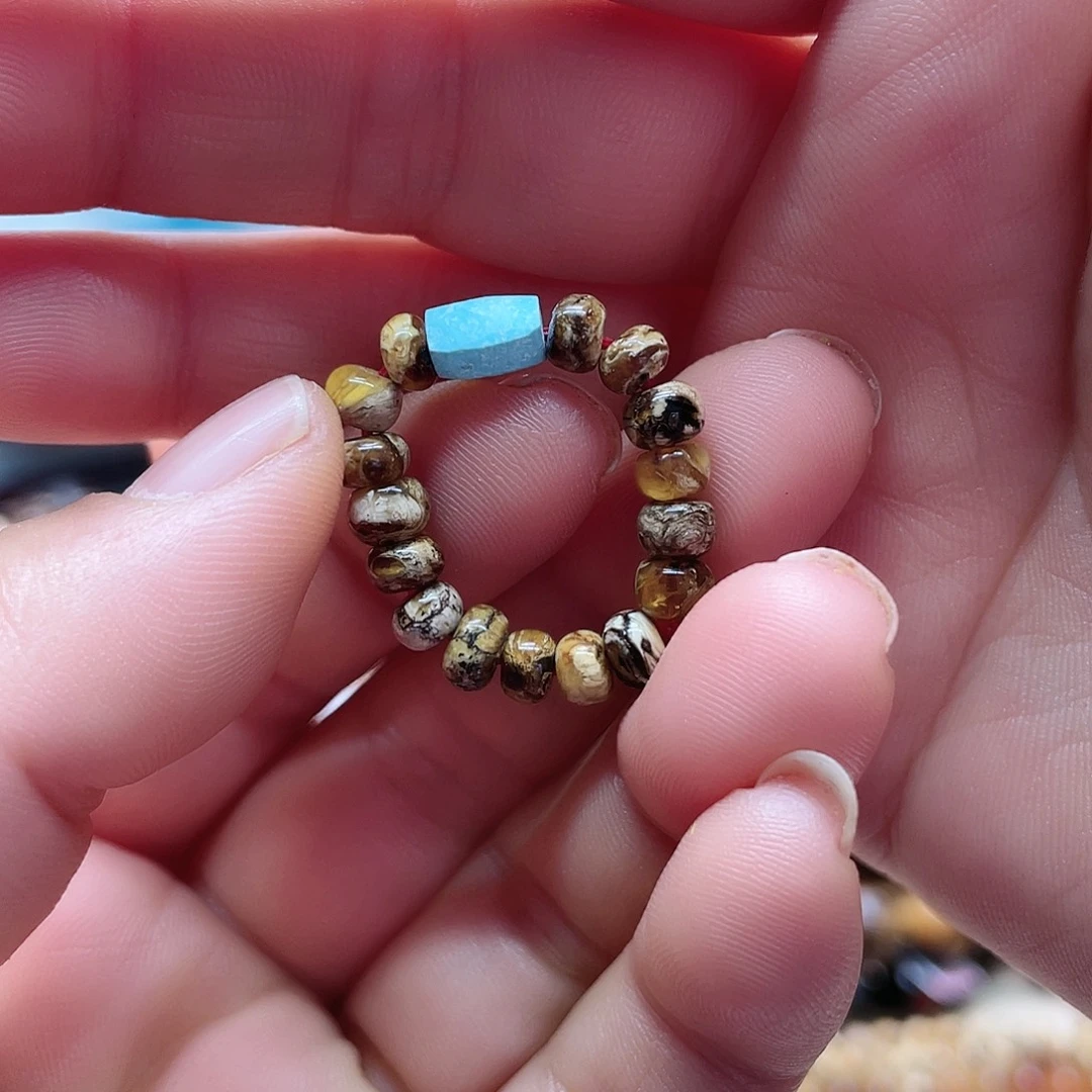 琥珀裸石未镶嵌花大