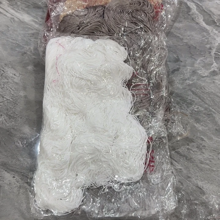 芳***工头层牛皮革冰丝线4包20元