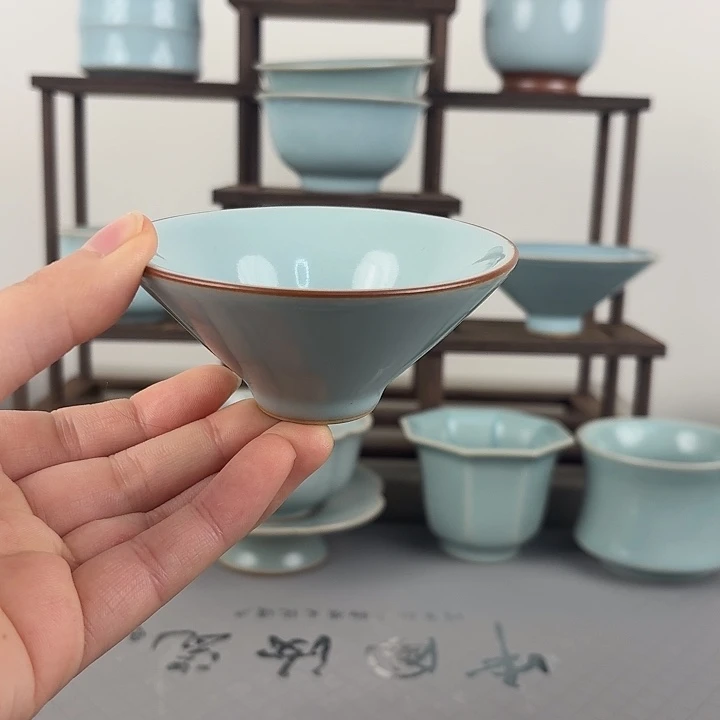 汝窑天青釉小号斗笠杯