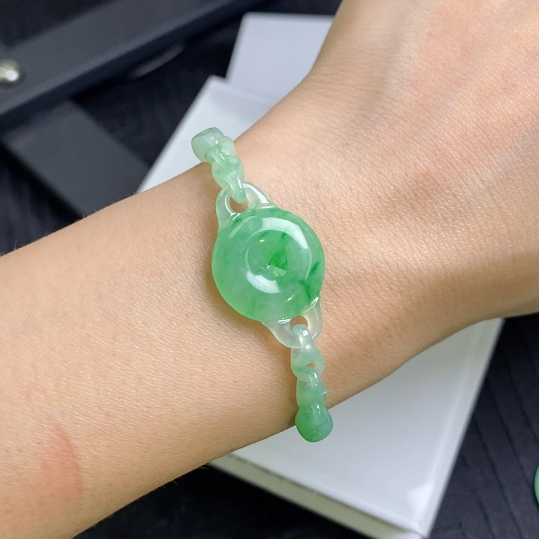 翡翠裸石飘花拉环