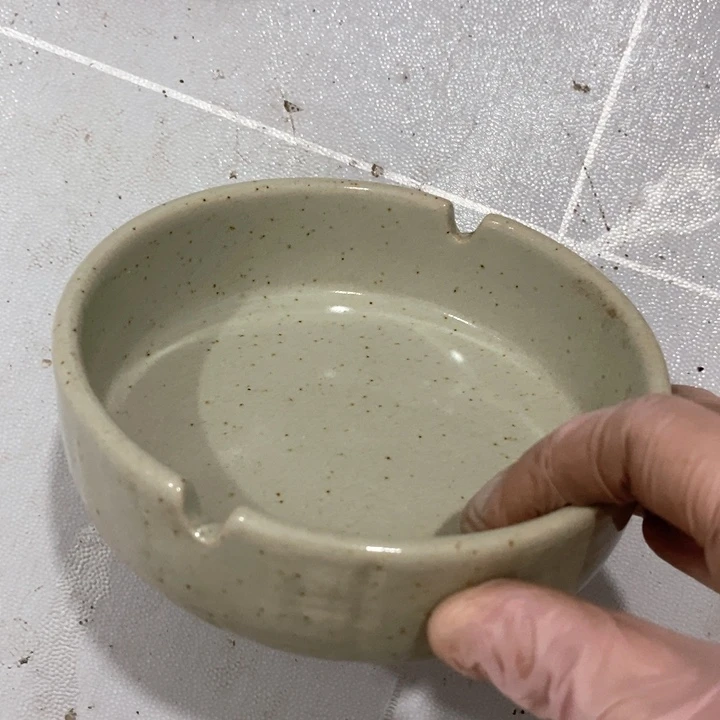 瓷片汝窑烟灰缸口径13厘米
