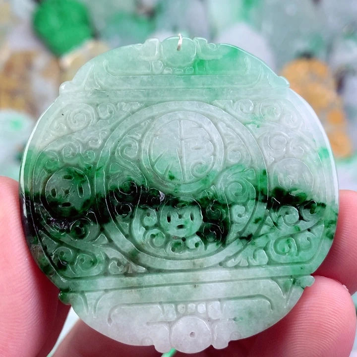 翡翠未镶嵌吊坠(不含链)
