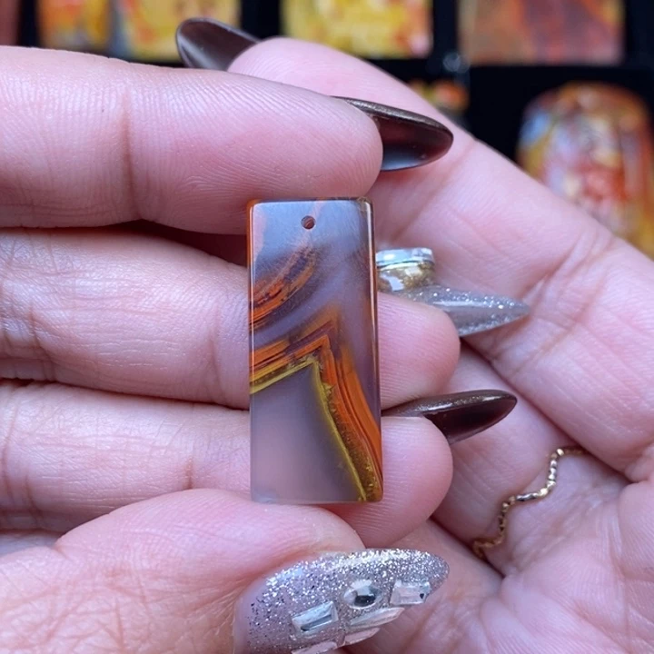 玛瑙/玉髓未镶嵌颈饰