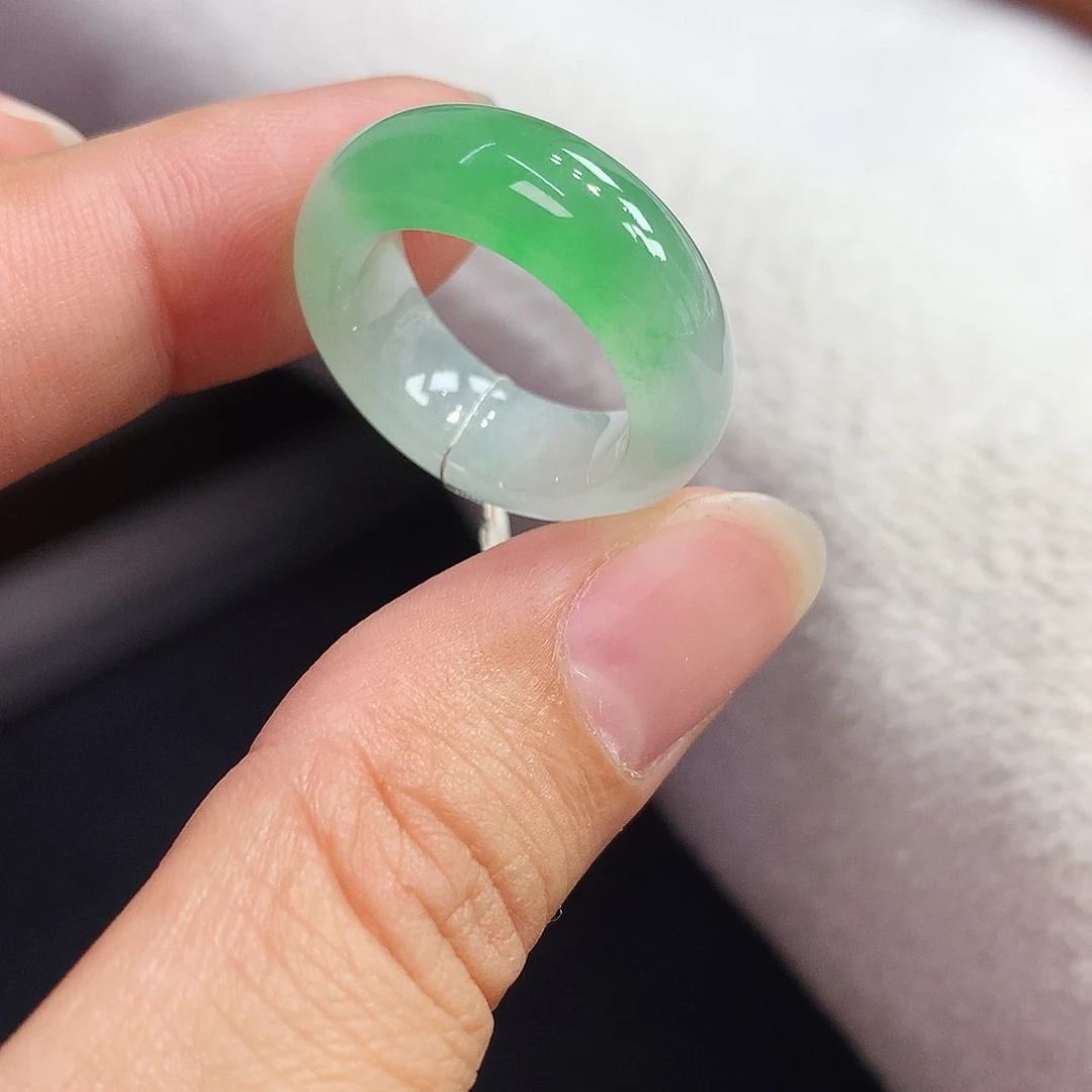 翡翠戒指未镶嵌缅甸A货翡翠11-12号