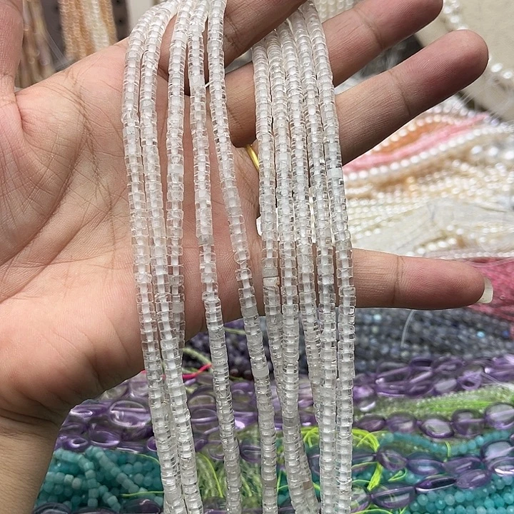 玛瑙/玉髓未镶嵌珠宝半成品一条4/2mm白水晶直切