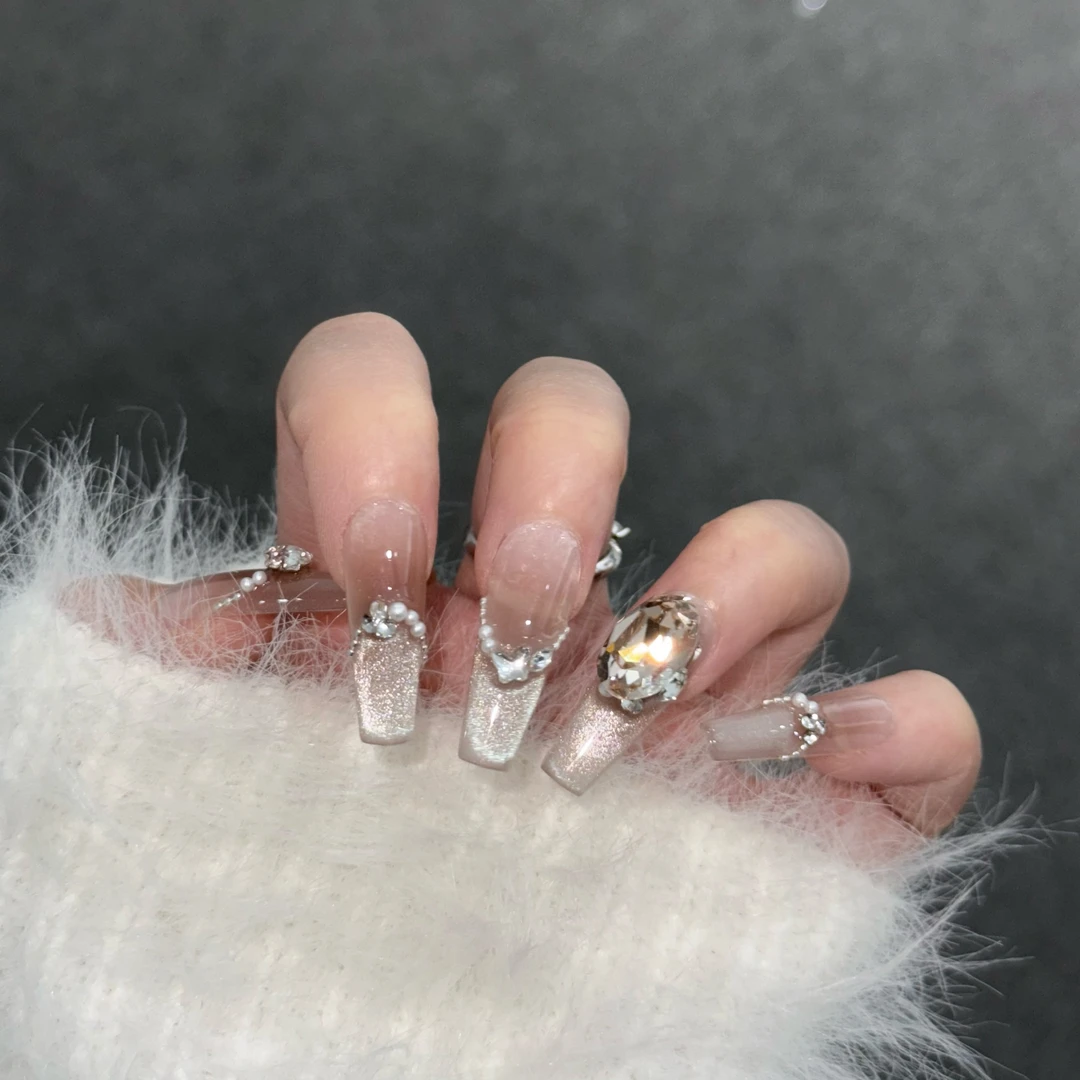 【时尚芭莎】爆闪猫眼轻奢长款纯手工穿戴甲猫眼美甲贴片可拆卸光疗